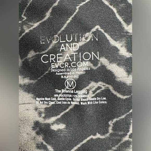 Evolution and Creation Gray & Black Tie Dye Print Brianna Yoga Legging Sz M - Picture 3 of 6